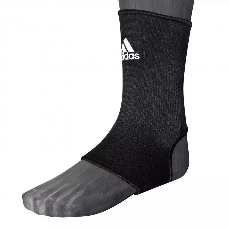 chevilliere-adidas