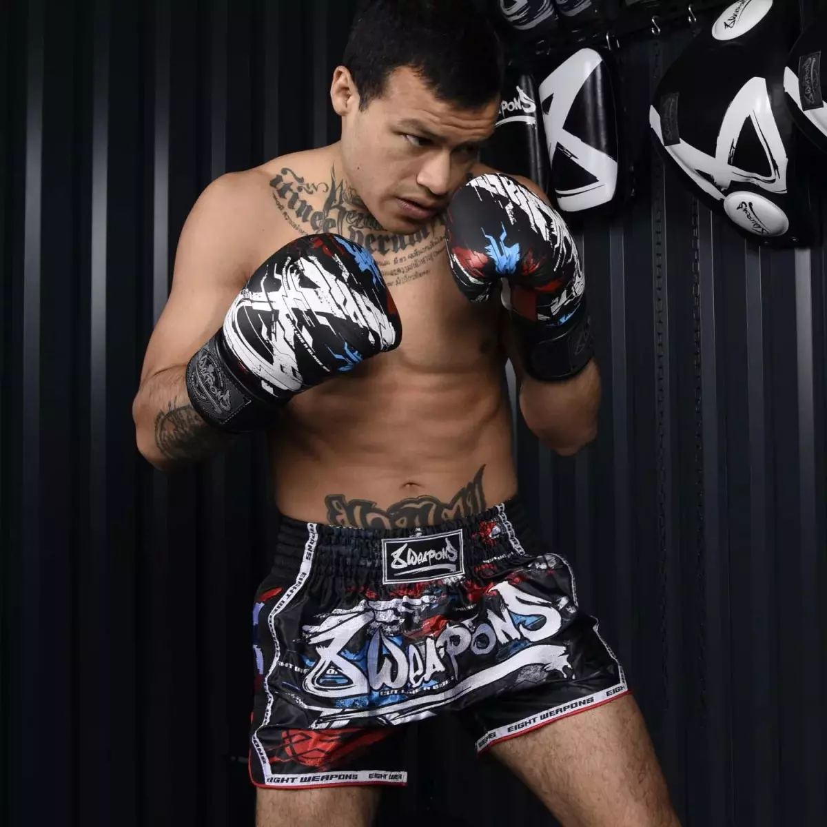 8-weapons-muay-thai-shorts-cut-l