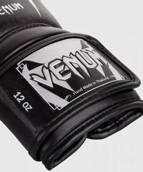 venum-gant-de-boxe-giant-noir-argent