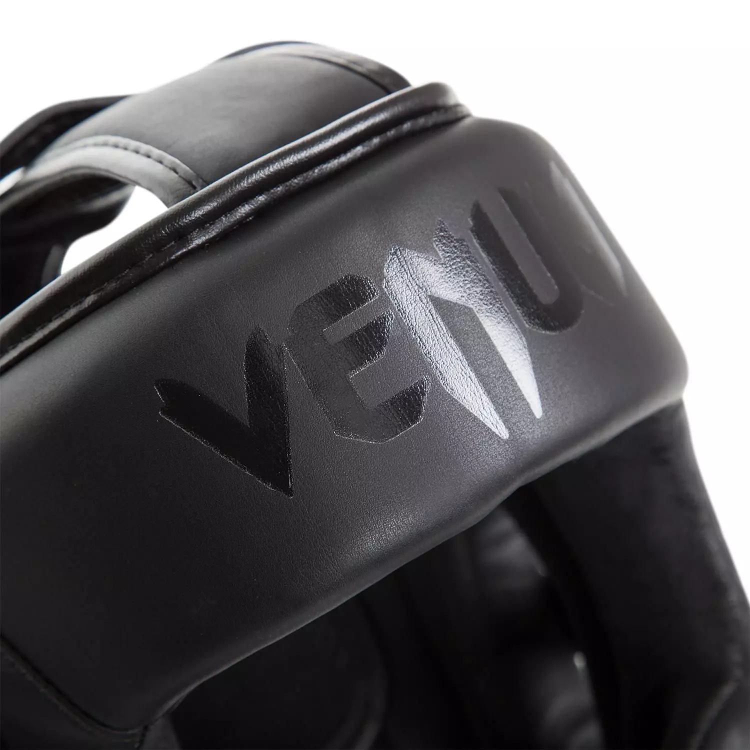 casque-de-boxe-venum-elite