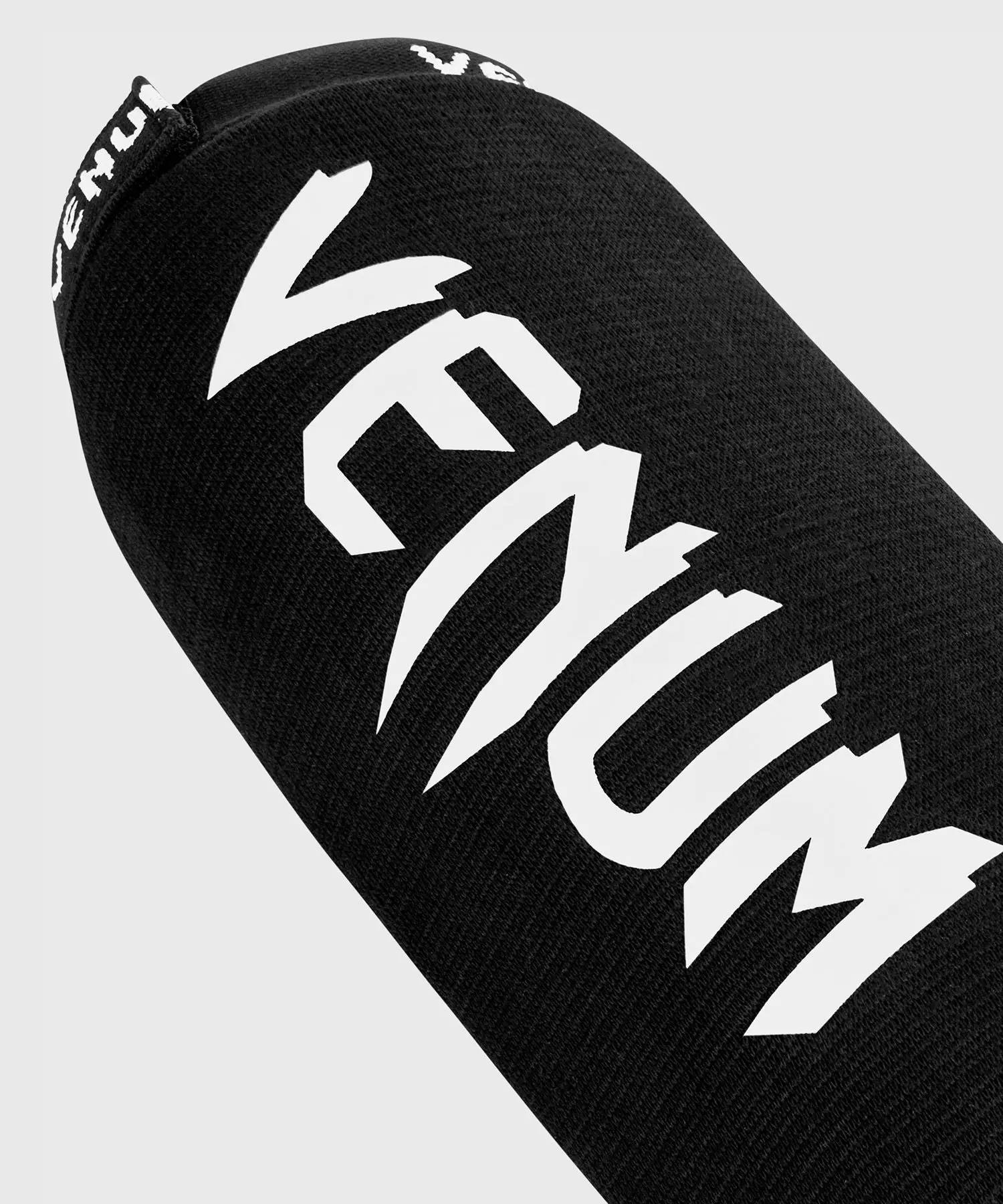 protege-tibias-sans-pieds-kontact-noir-blanc-venum