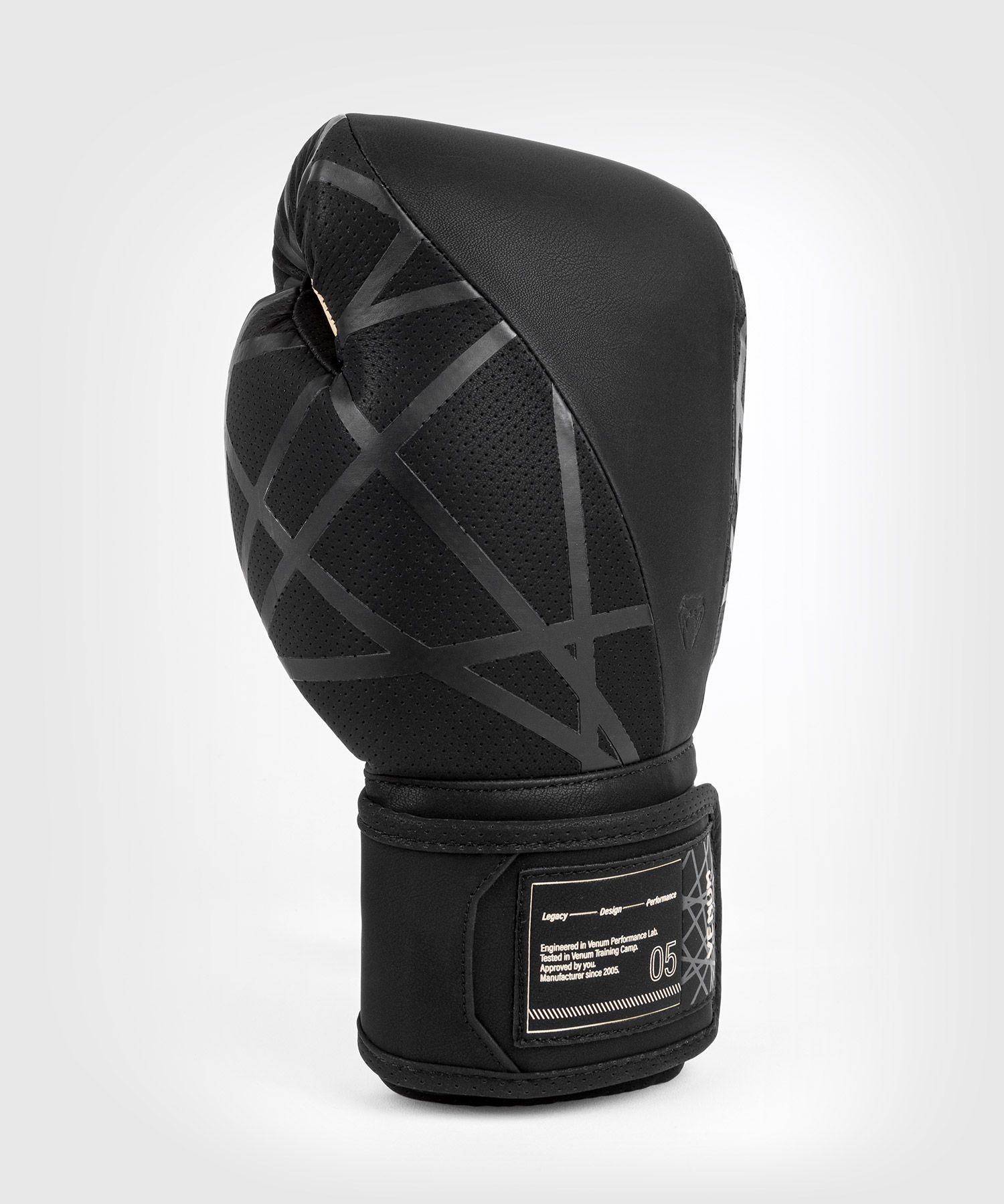 gant-boxe-tecmo-noir-venum