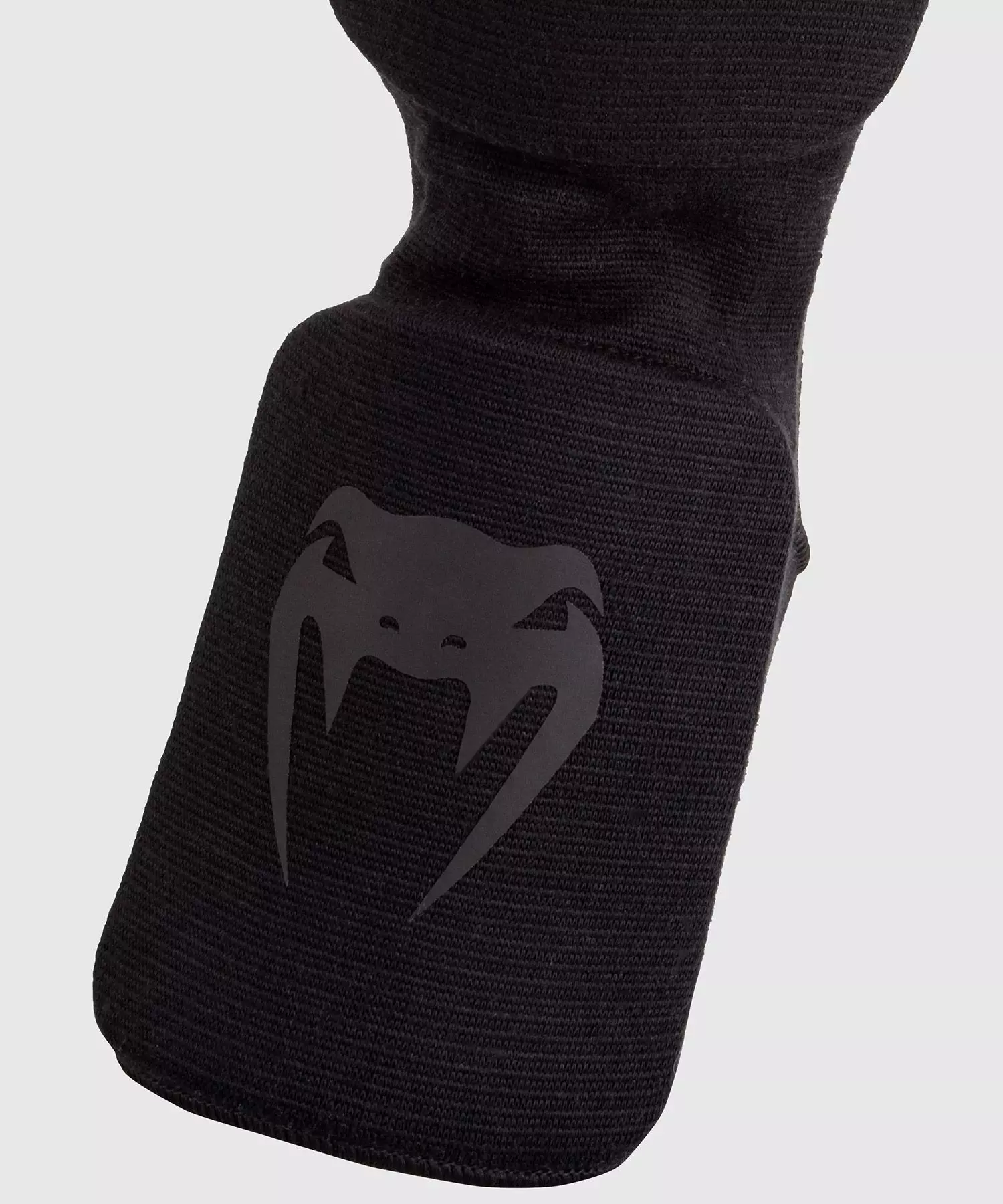 protege-tibia-pieds-venum-kontact-noir-noir