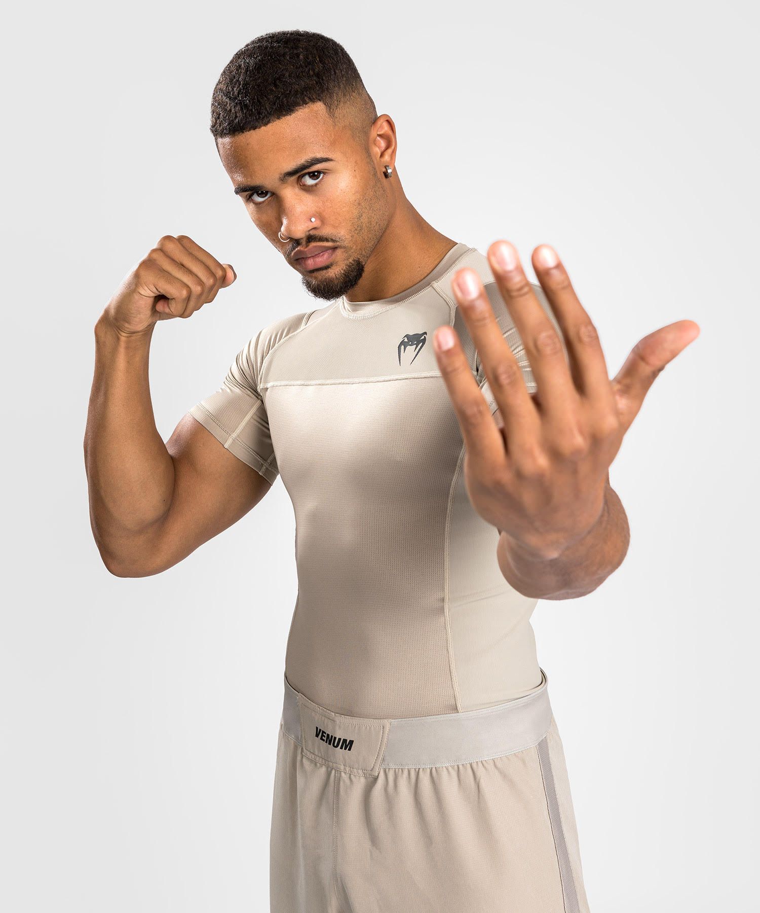 rashguard-venum-g-fit-air-sable