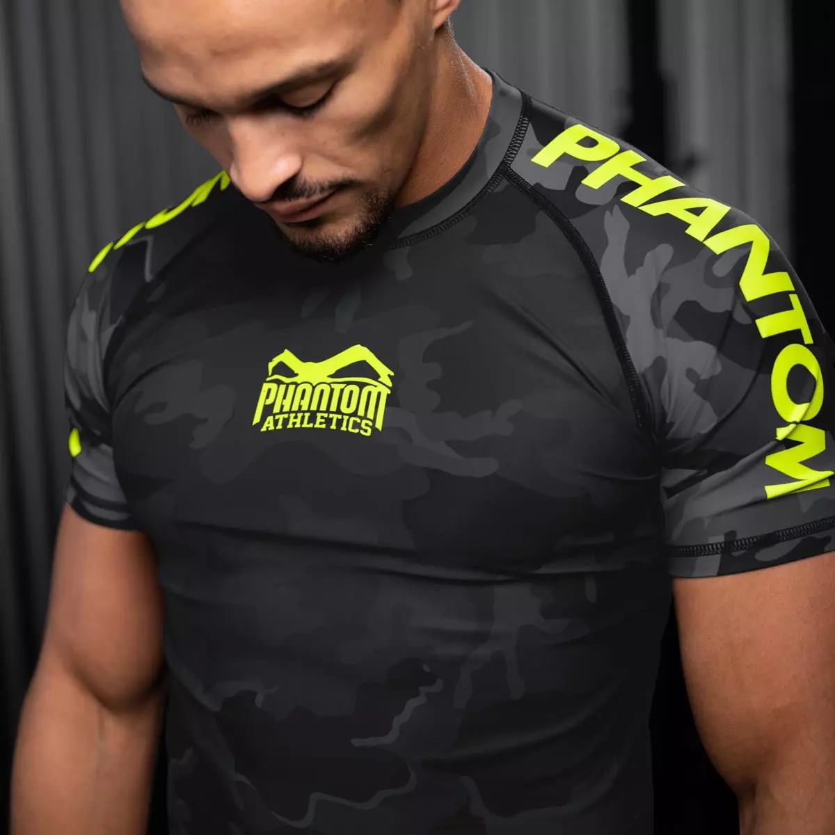 rashguard-mma-phantom
