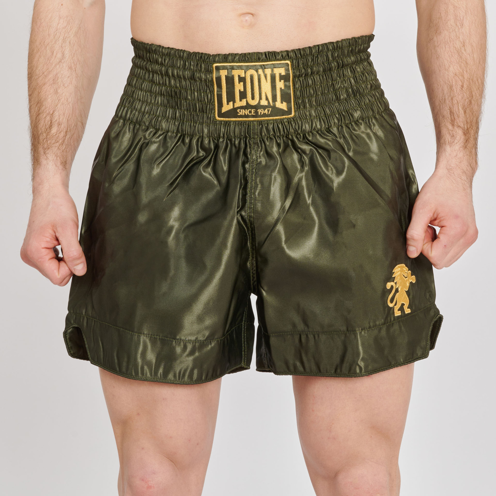 short-kick-leone-classic-kaki