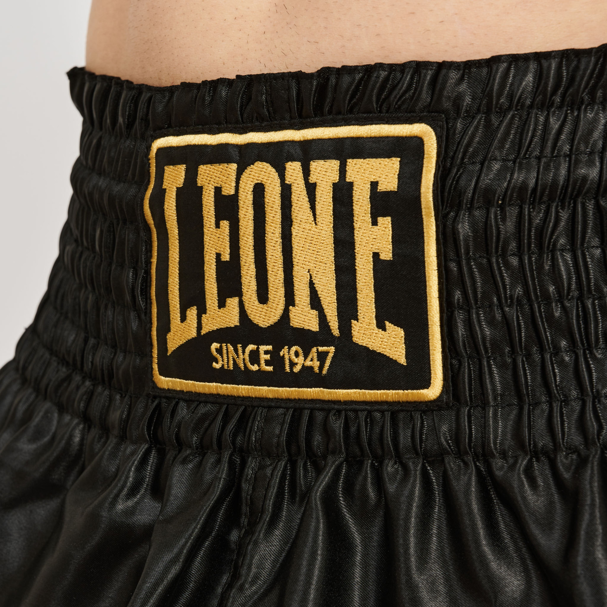 short-boxe-thai-leone-classic-noir