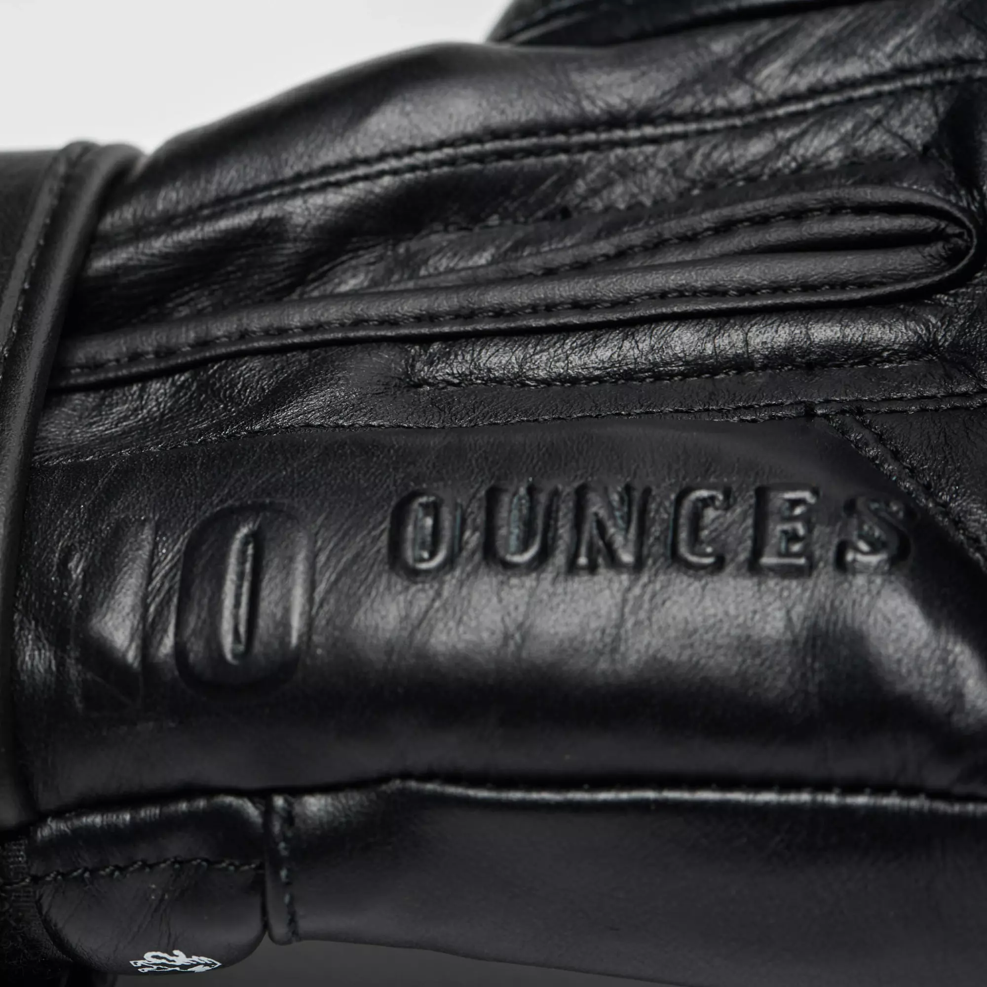 gants-de-boxe-the-greatest-noir-leone