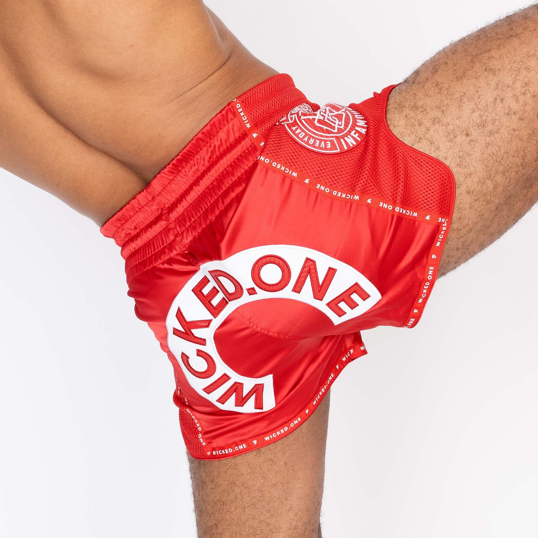 short-kick-thai-wicked-one-herd-rouge