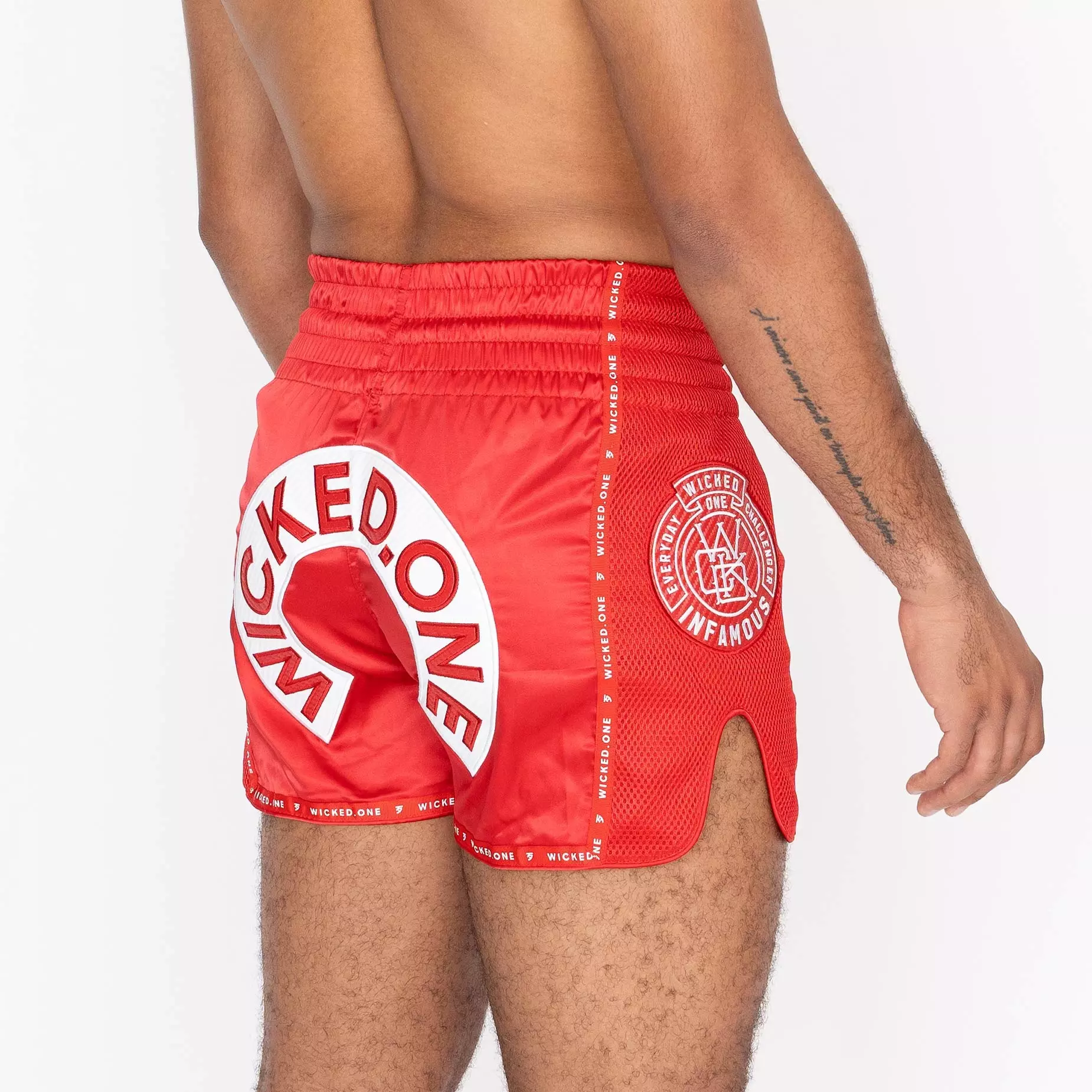 short-thai-wicked-on-herd-rouge