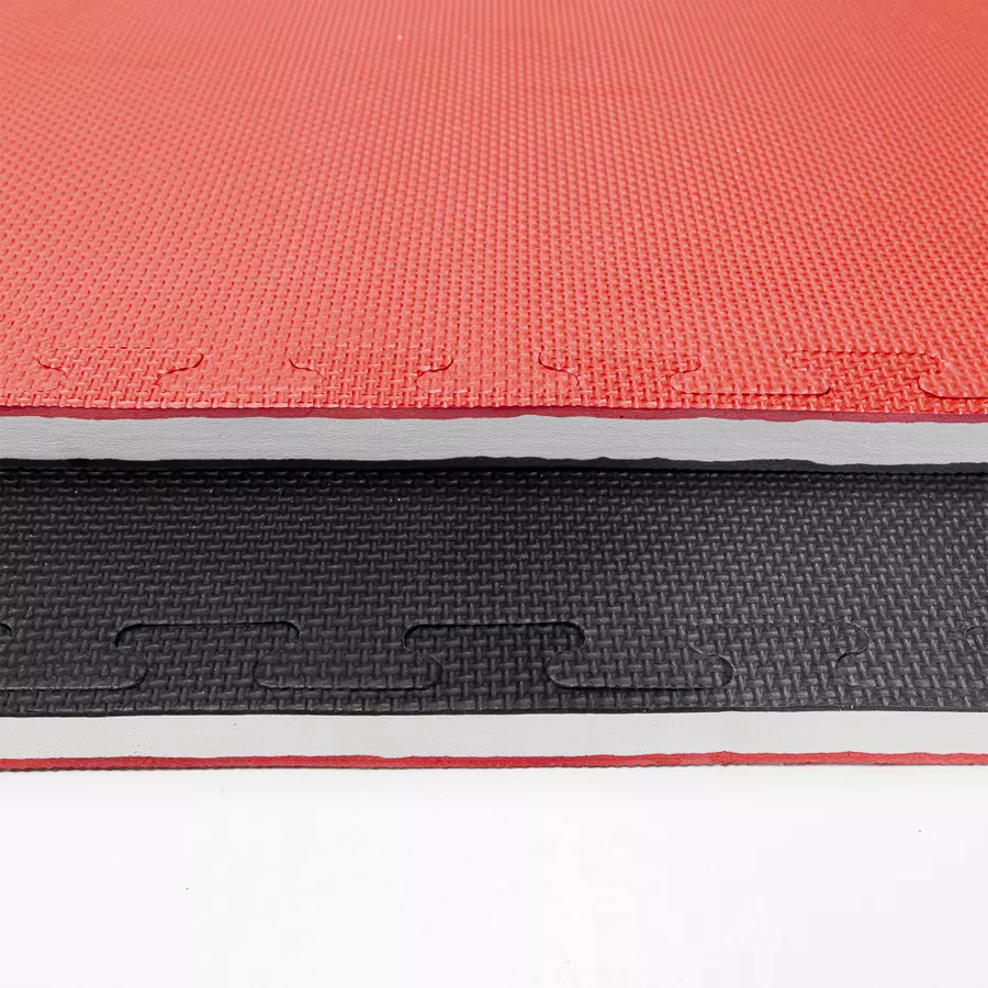 puzzle-2-5-cm-rouge-noir