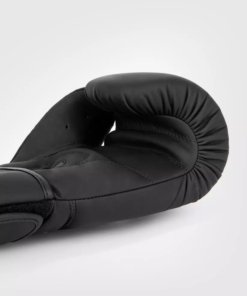 gants-de-boxe-contender-noir-blanc-venum
