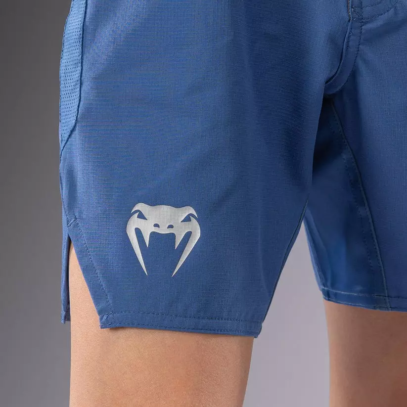 short-de-combat-venum-enfant-bleu-royal