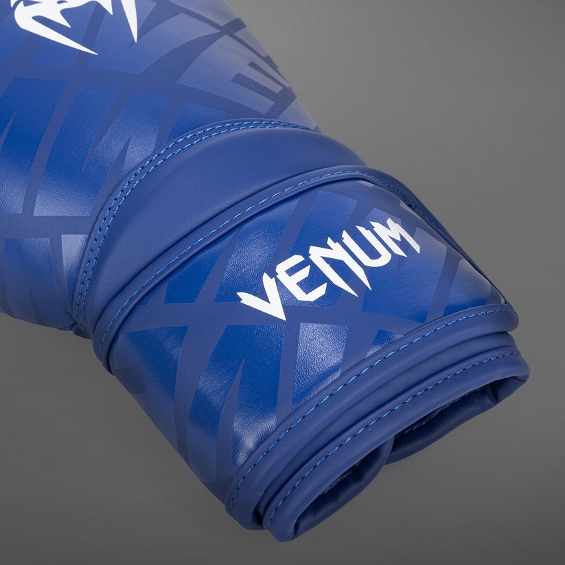 gant-boxe-enfant-venum-contender-bleu-blanc