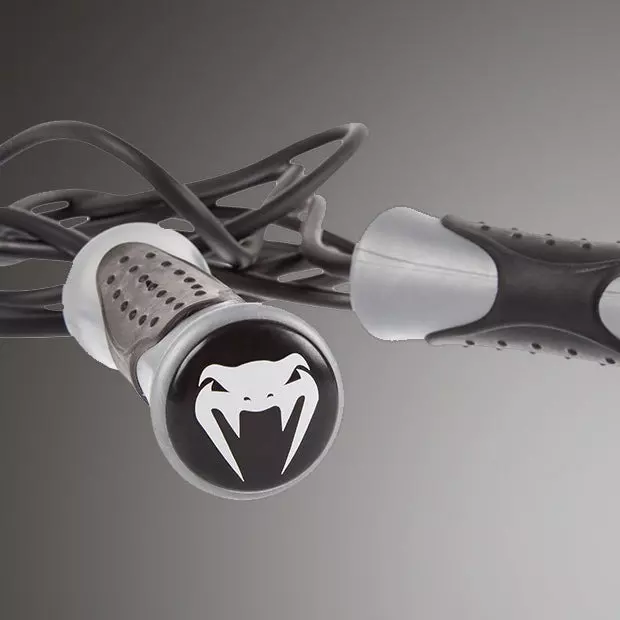 corde-a-sauter-challenger-venum