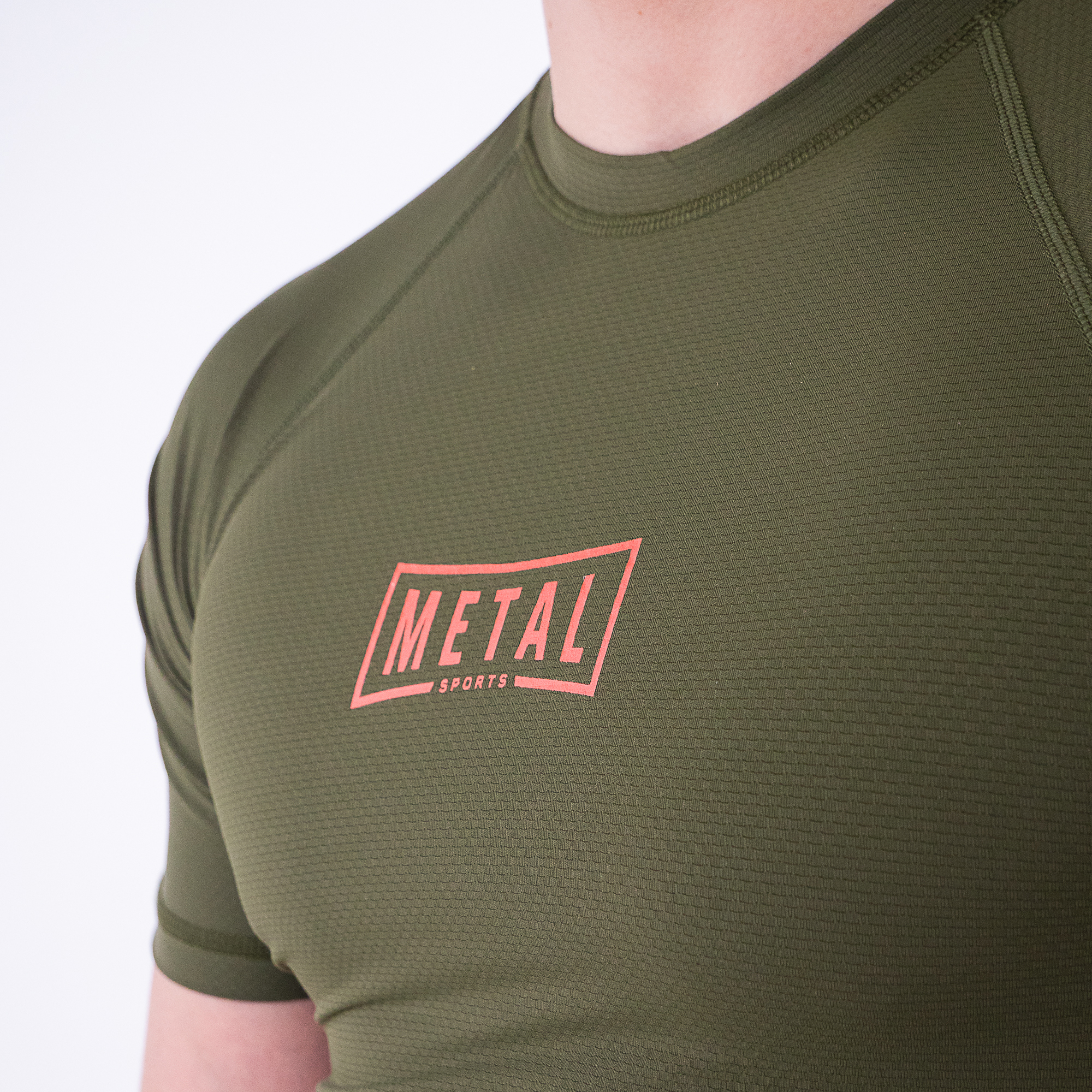 rashguard-metal-boxe-performance-manches-courtes-msr301k