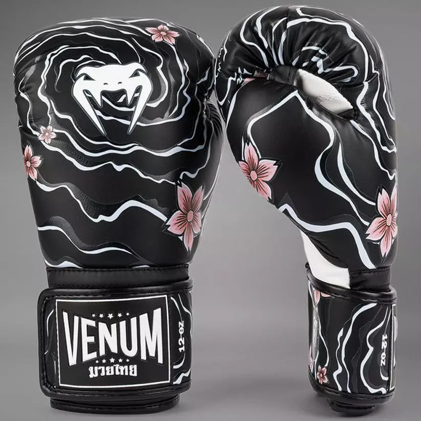 gants-boxe-venum-x-tawanchay-noir
