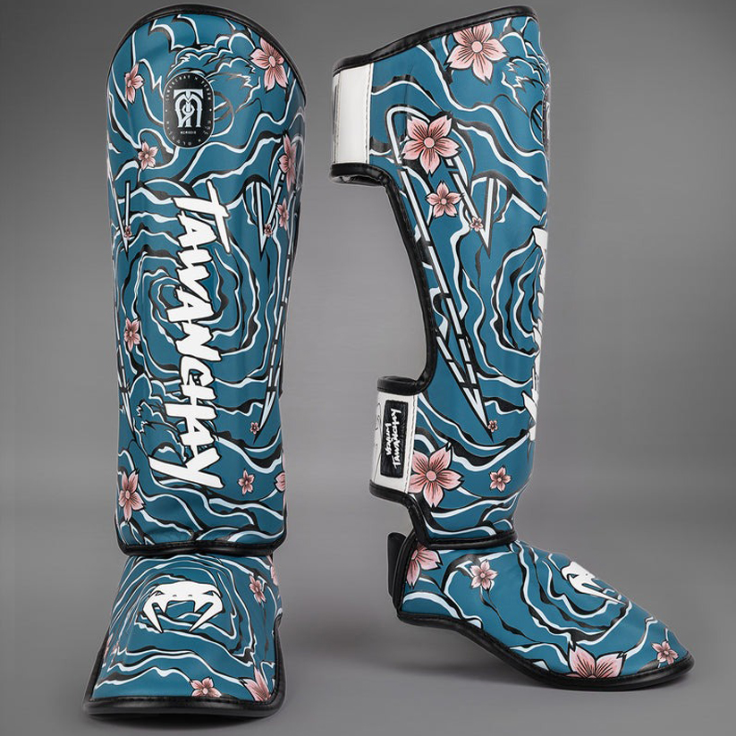 protege-tibias-boxe-venum-x-tawanchay-bleu