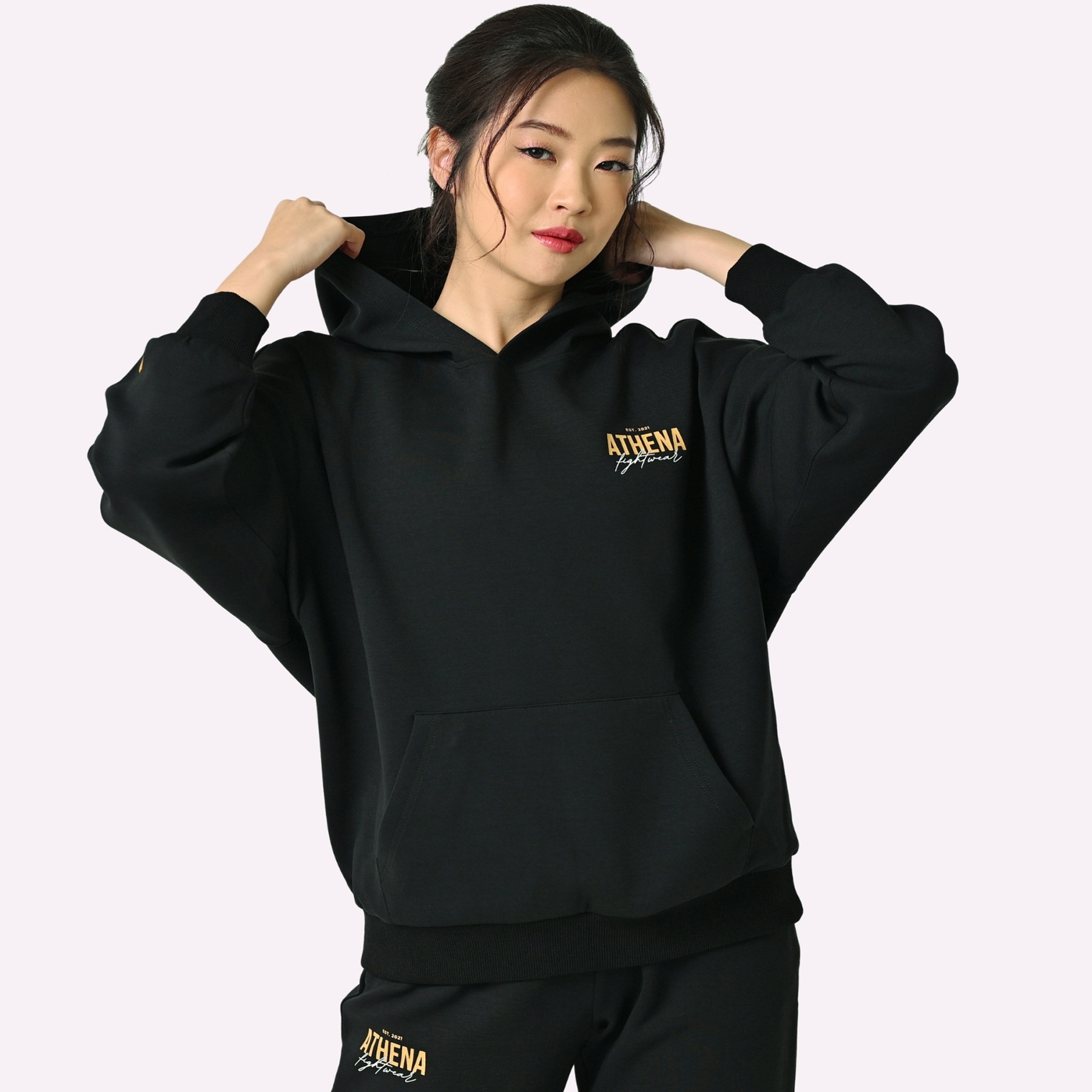 sweat-noir-a-capuche-athena