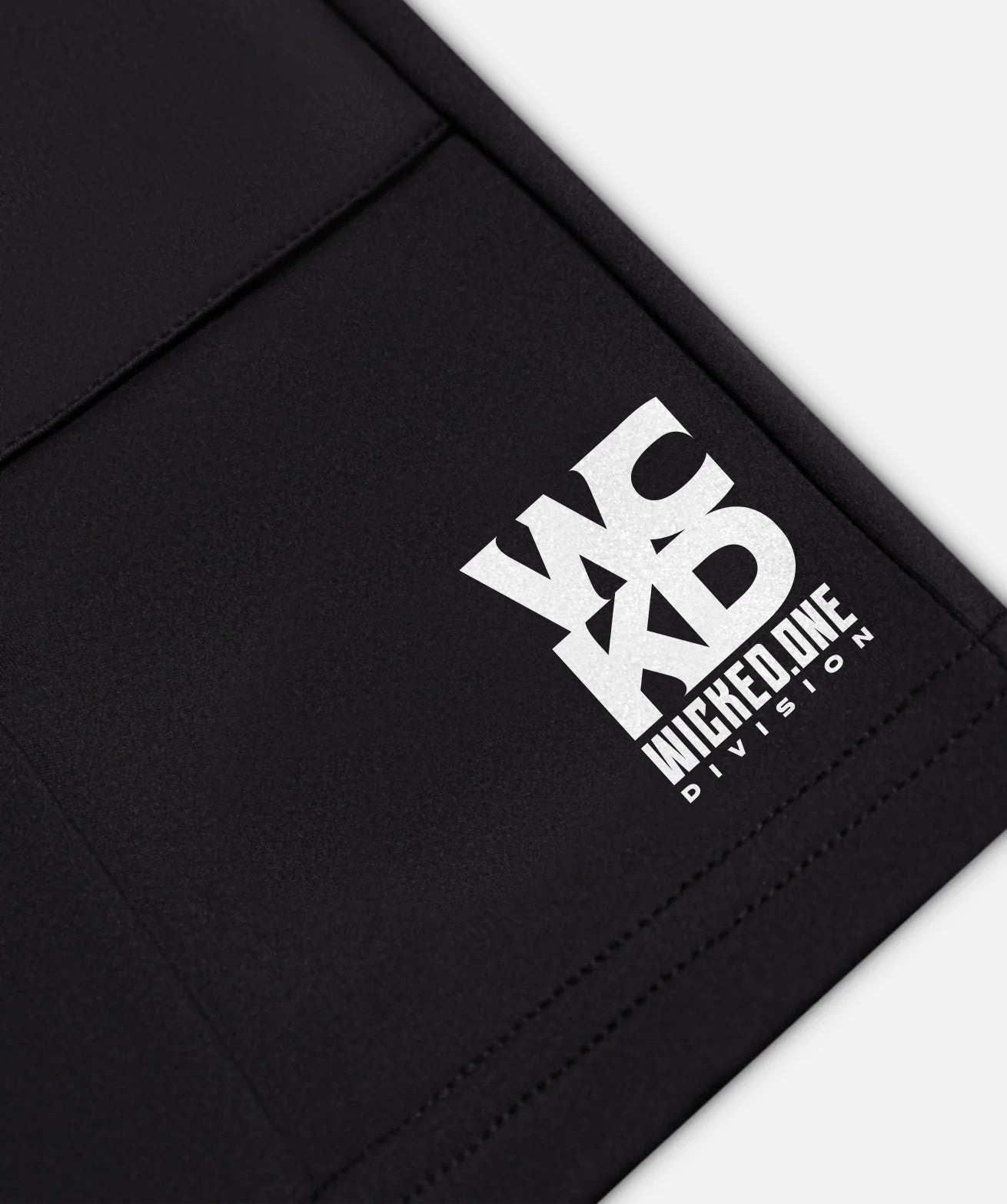 short-de-sport-usual-wicked-one-noir