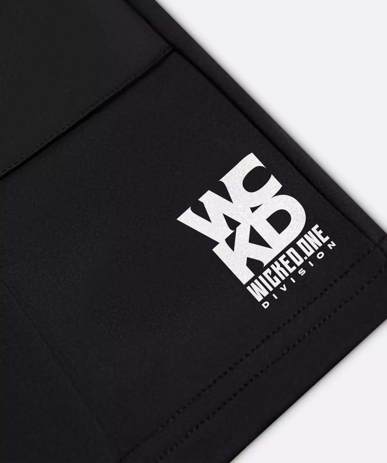 short-de-sport-usual-wicked-one-noir