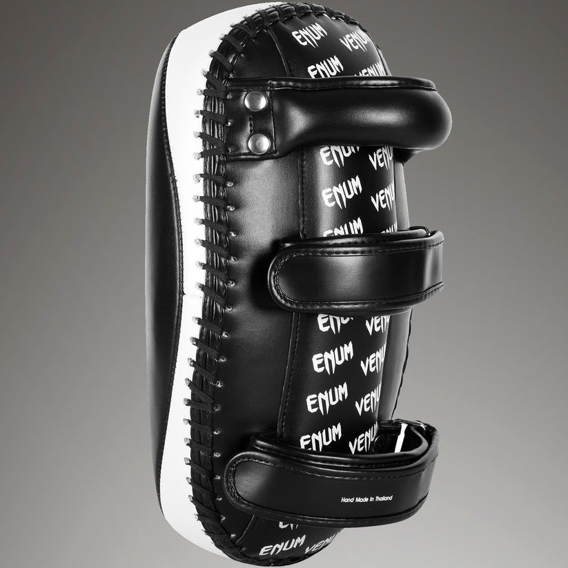 paos-venum-light-noir-et-blanc