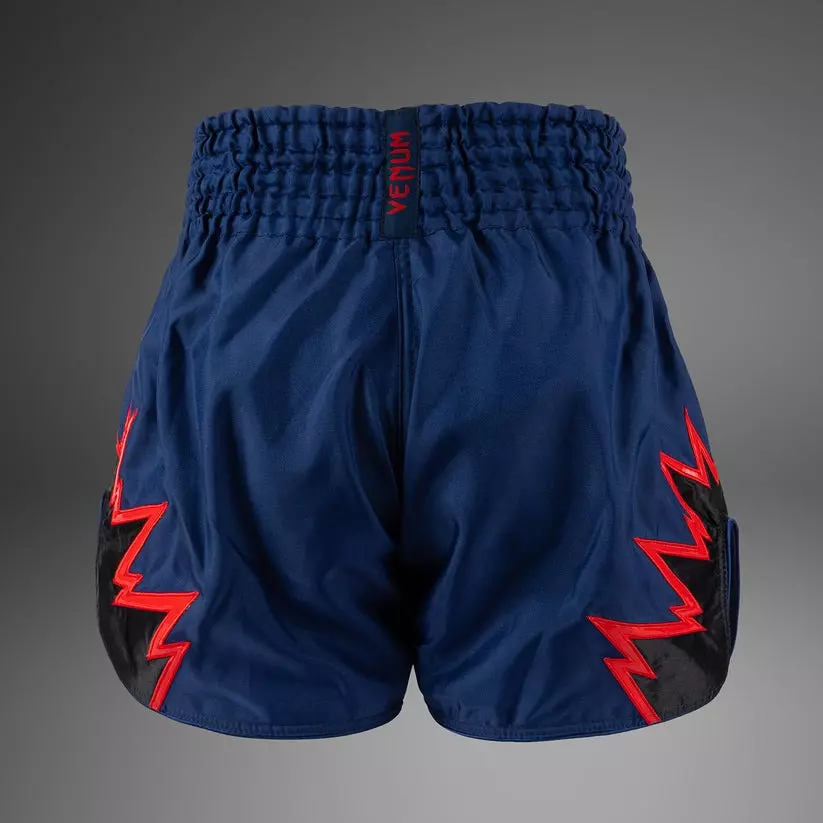 short-boxe-thai-venum-inferno-bleu-royal-rouge-noir