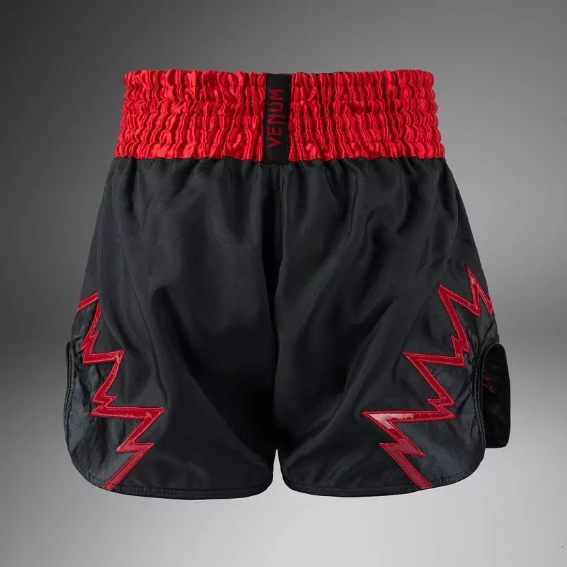 short-boxe-thai-venum-inferno-gri-charbon-rouge