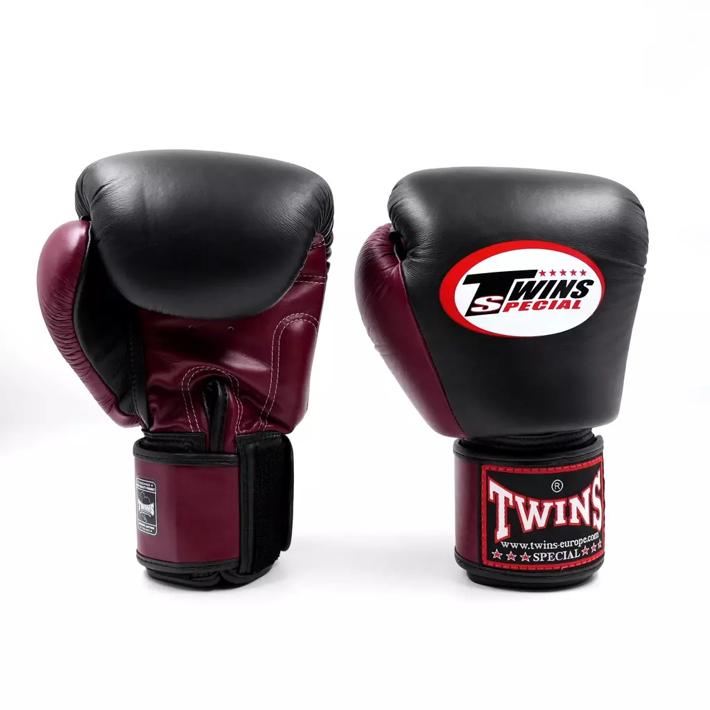 gant-boxe-twins-blanc-rouge