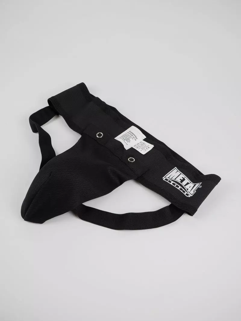coquille-homme-metal-boxe-noir