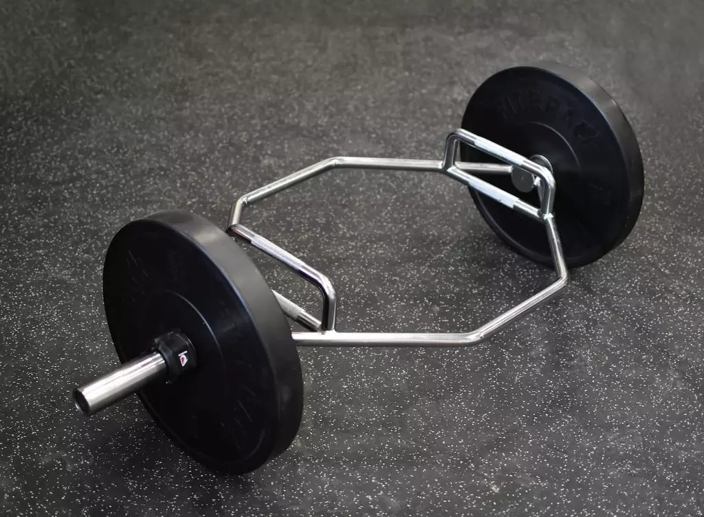 trap-bar-dead-lift-fitand-rack