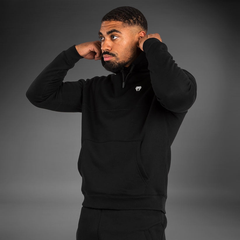 sweat-a-capuche-venum-silent-power-noir