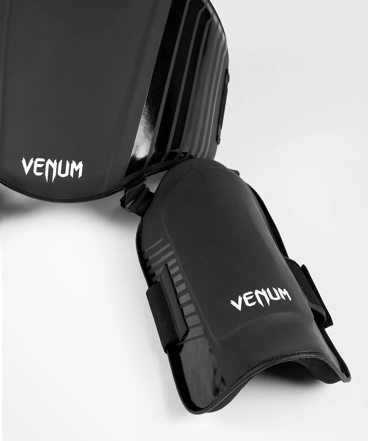 ceinture-de-protection-noire-venum