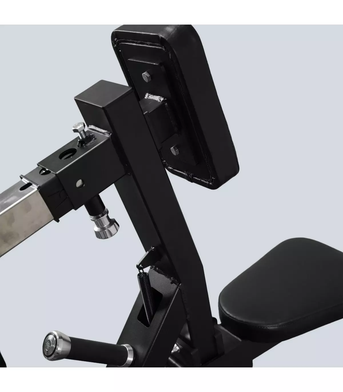 iso-lateral-rowing-pull-sveltu