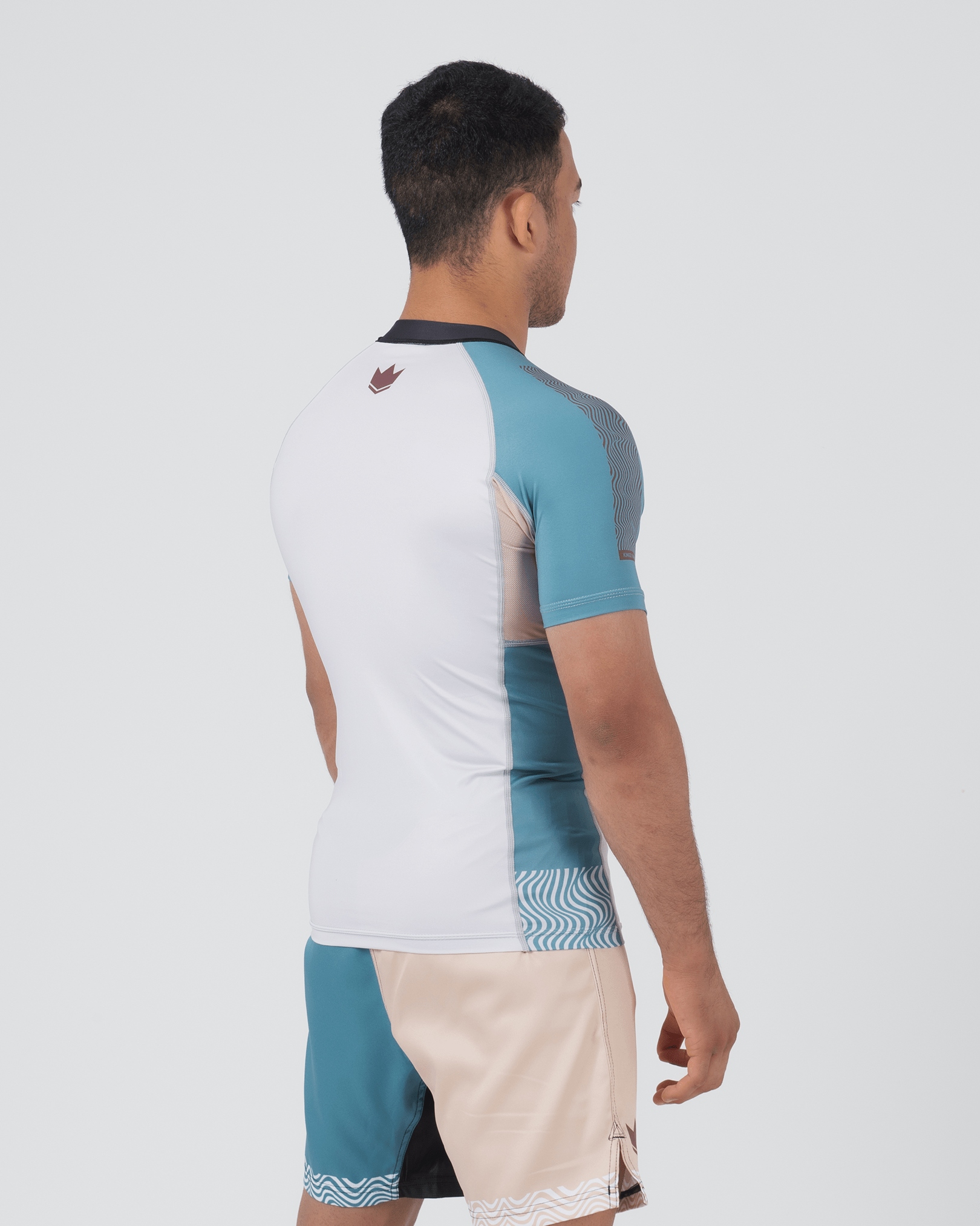 rashguard-kingz-flow-noir-bleu