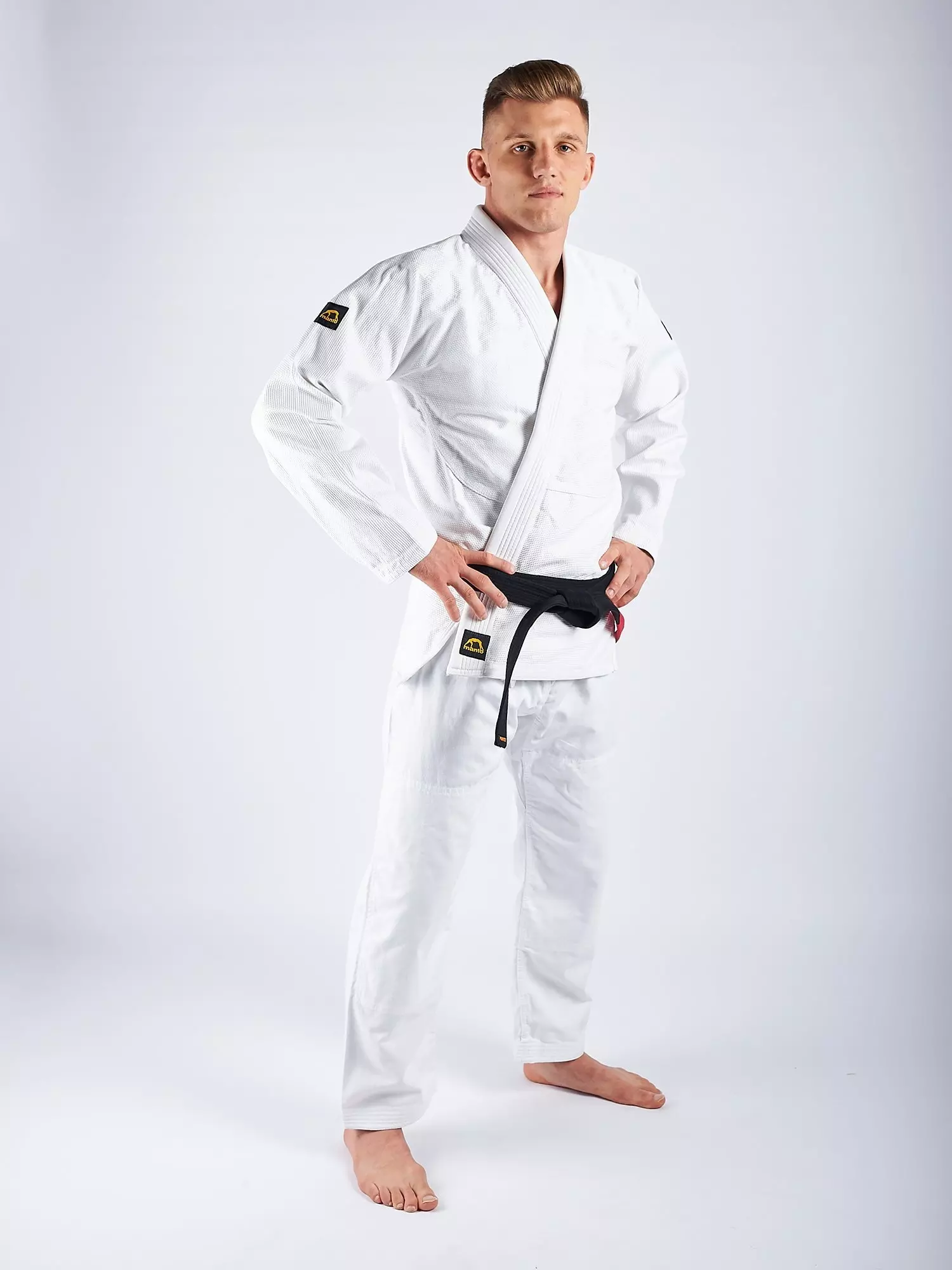 brasilian-jiu-jitsu-gi-manto-base-blanc