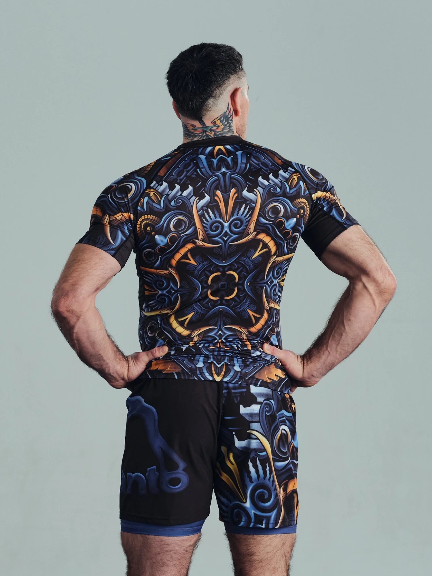 manto-rashguard-barong