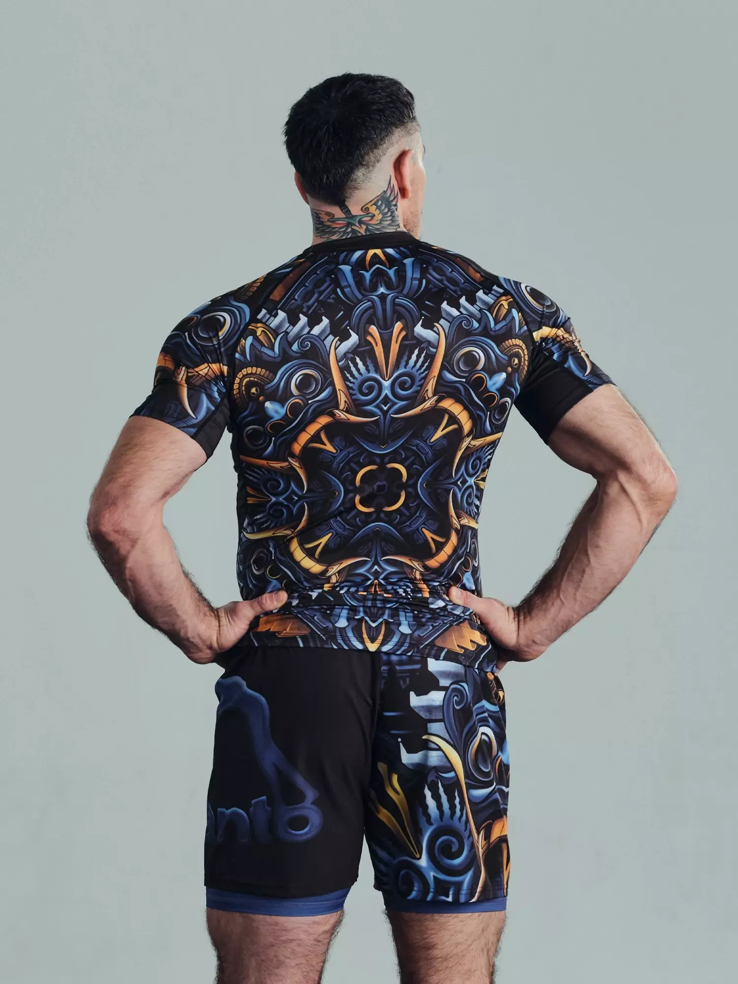 manto-rashguard-barong