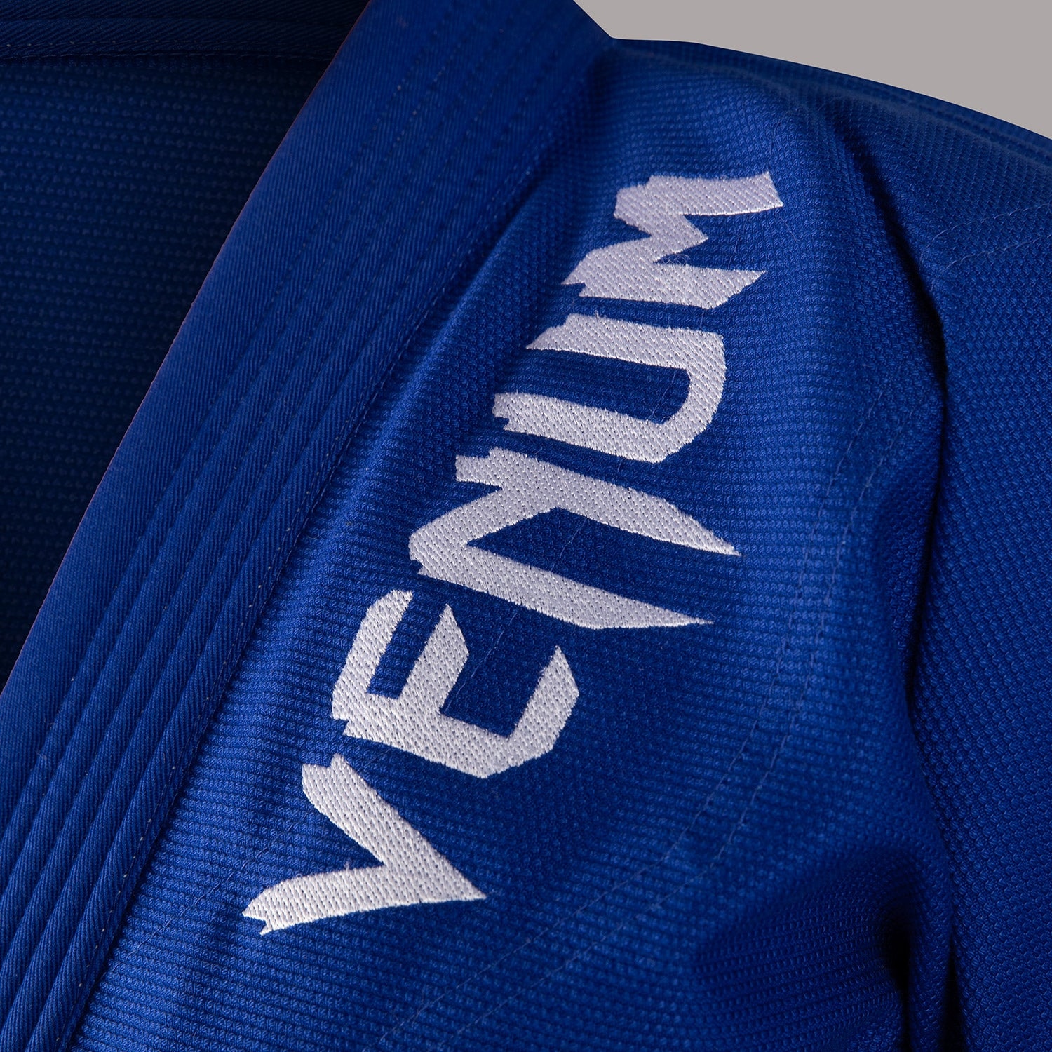 kimono-jjb-venum-contender-380g-bleu