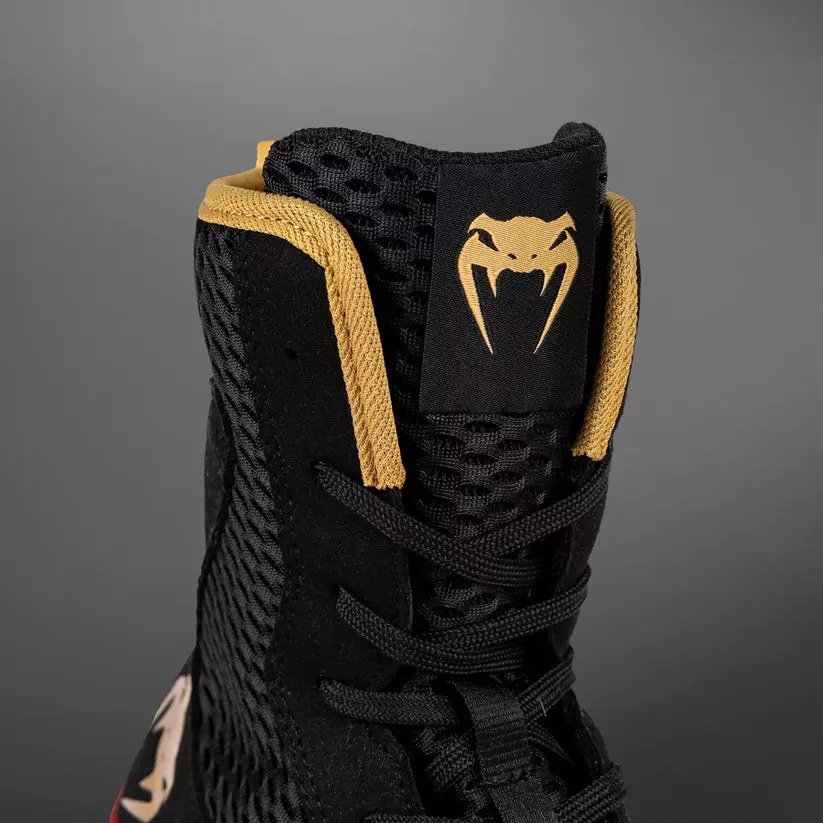 venum-chaussures-boxe-contender-noir-or-rouge