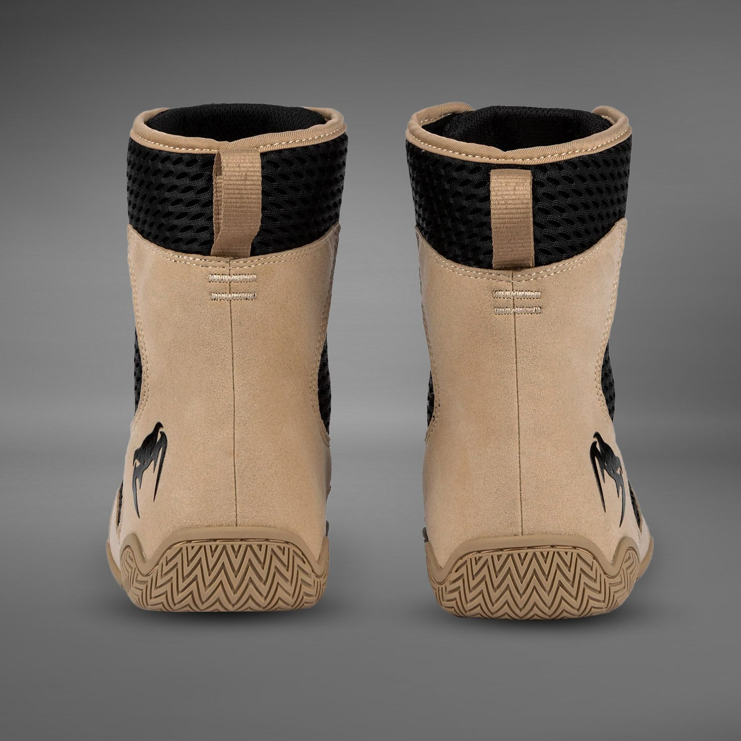 chaussures-de-boxe-venum-contender-noir-sable