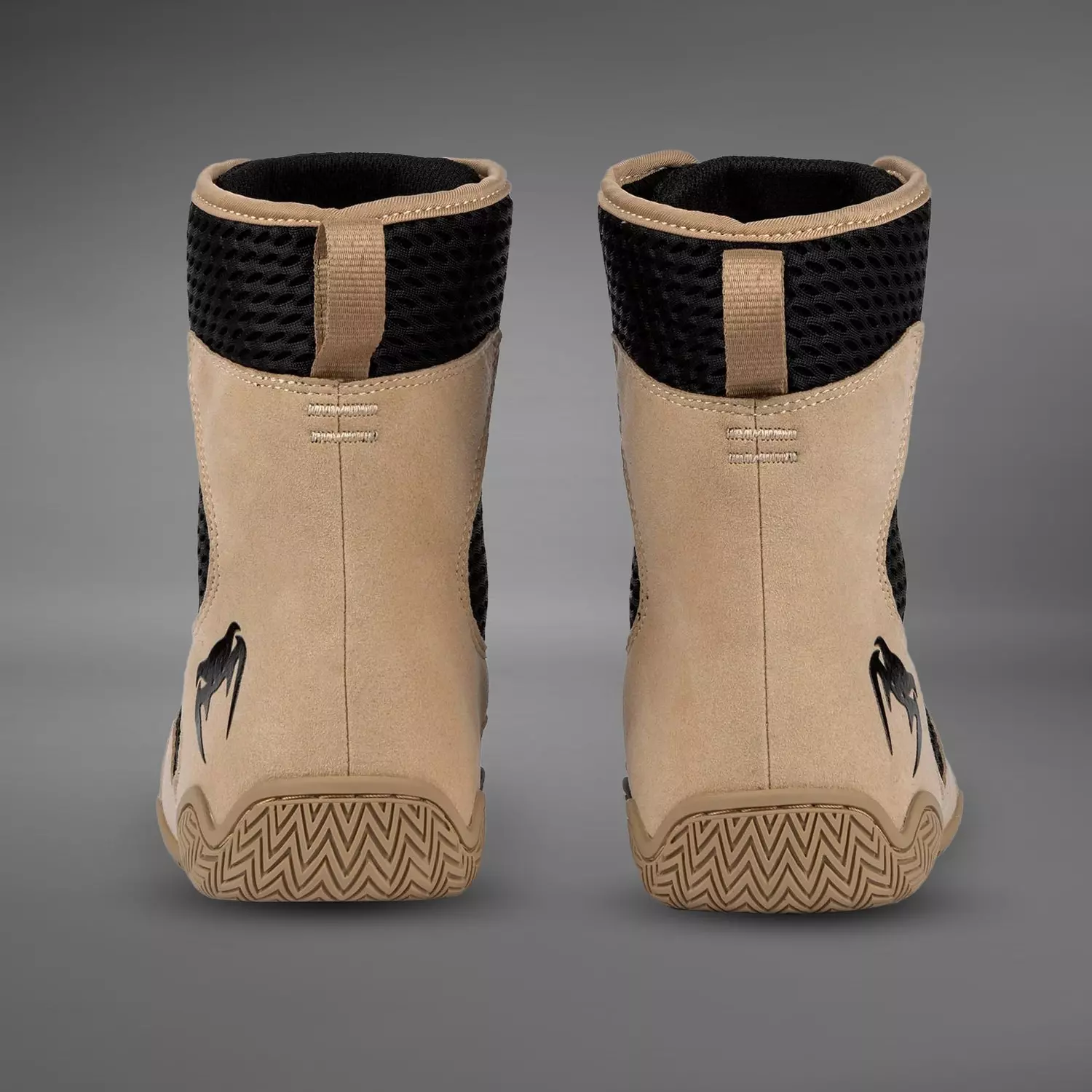chaussures-de-boxe-venum-contender-noir-sable