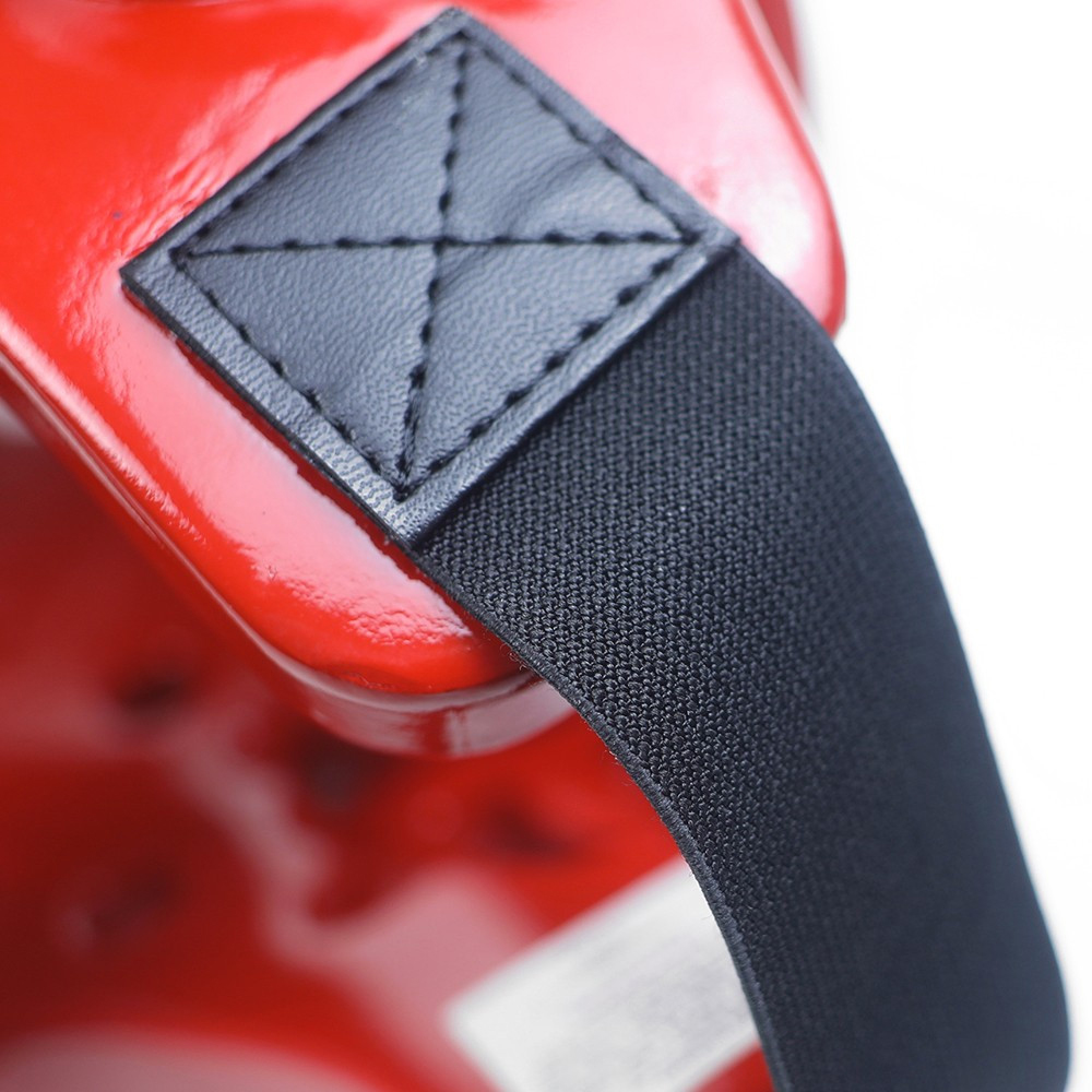 casque-de-protrection-de-taekwondo-rouge