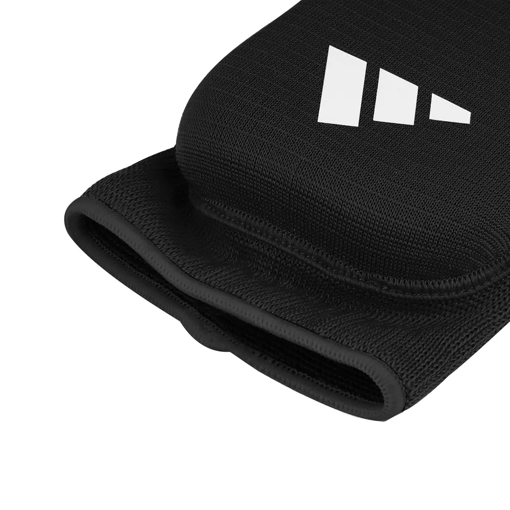 coudiere-adidas-noires