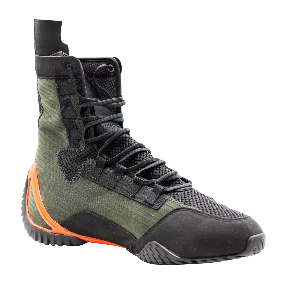 chaussure-de-boxe-anglaise-adidas-hp6888