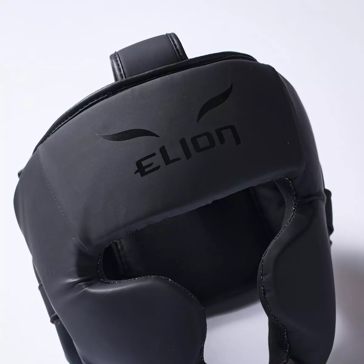 casque-de-boxe-elion-noir-extravagan