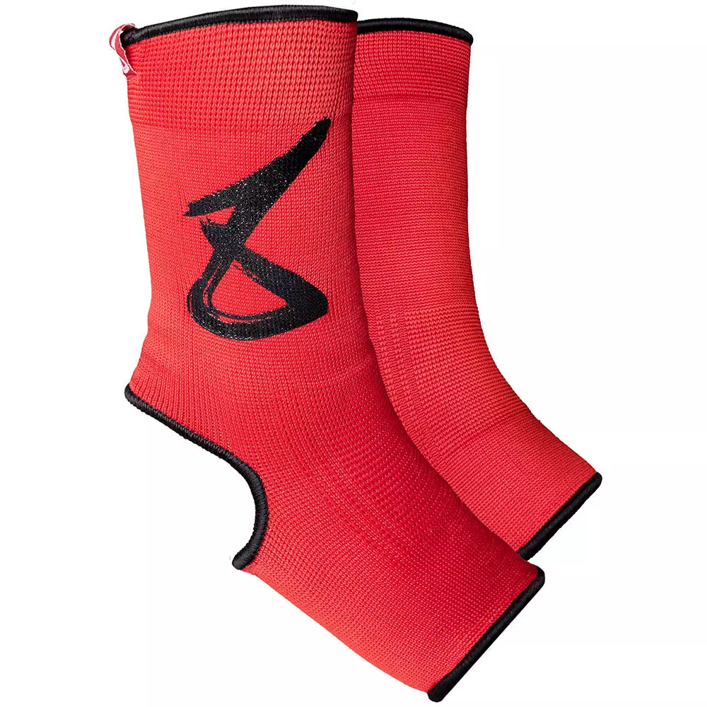 8-weapons-chevillere-rouge