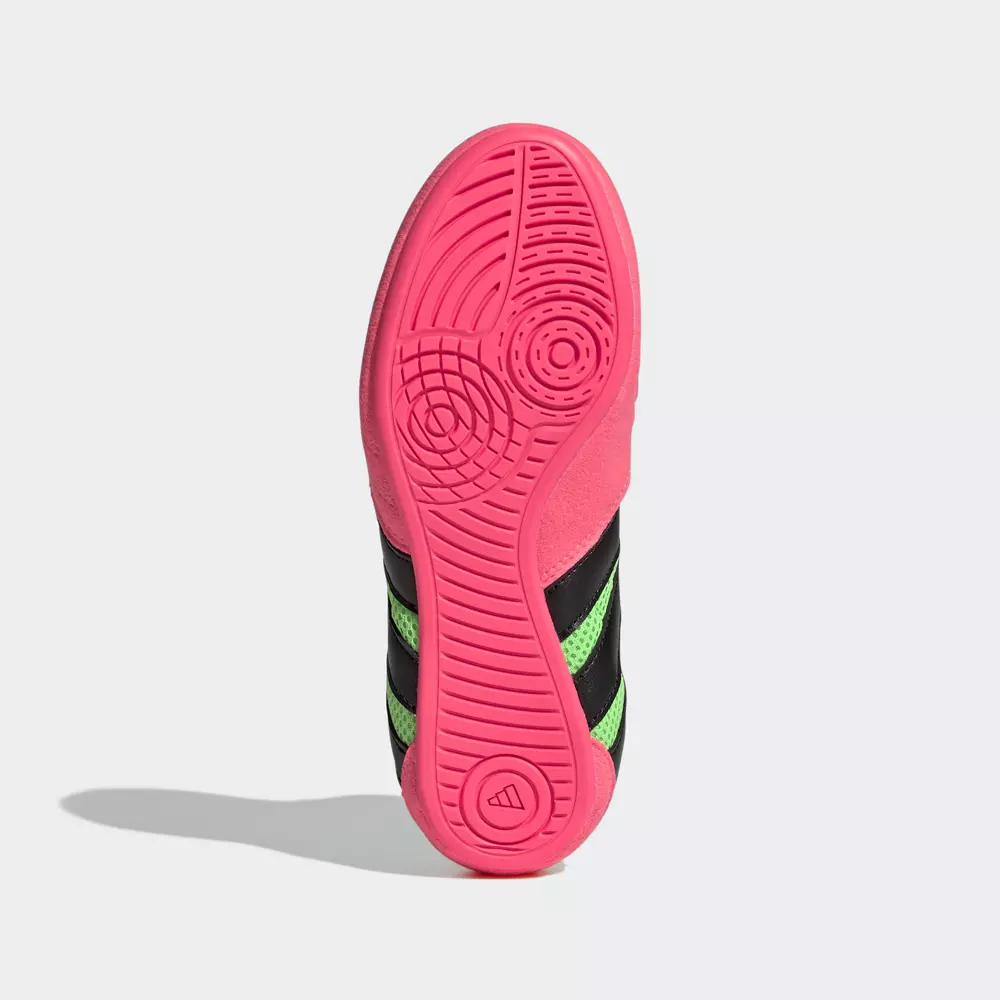 chaussures-lutte-adidas-KJ1359