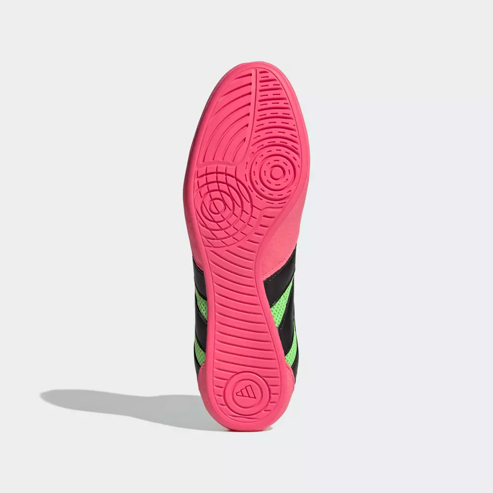 chaussures-lutte-adidas-KJ1347