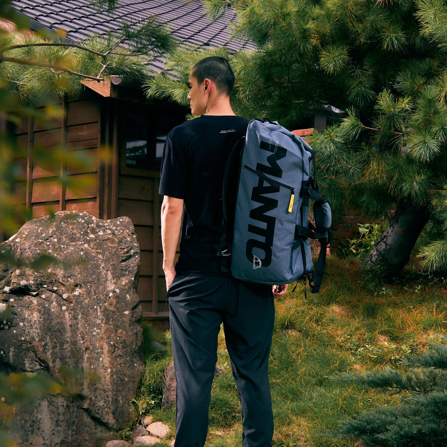 sac-de-sport-manto-gris